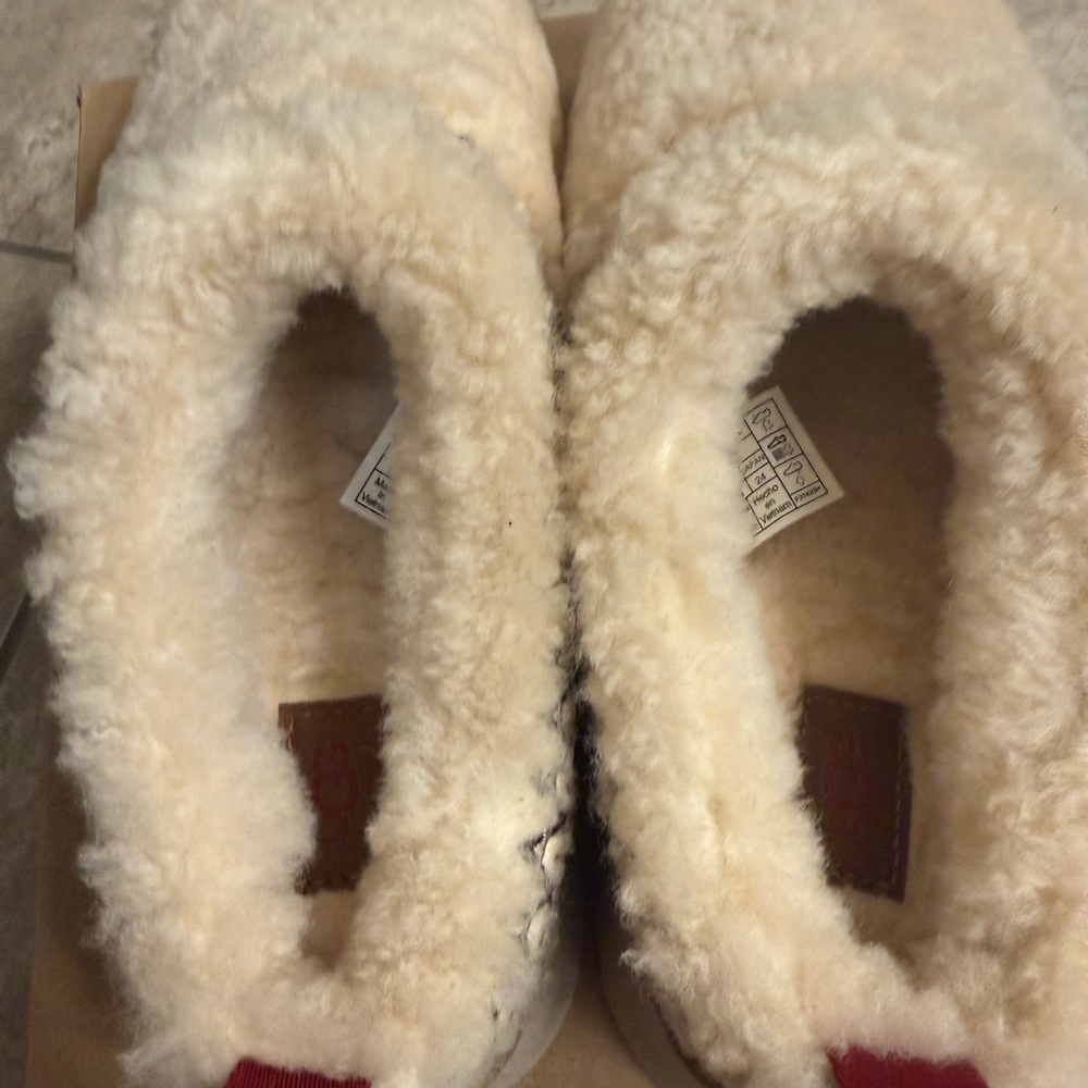 BNIB UGG Tazz Braid - Picture 11 of 11